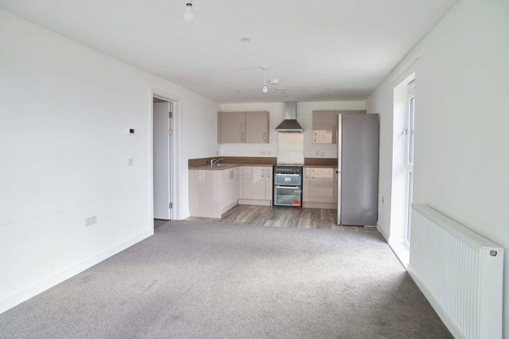 Phase 4 Canary Quay kitchen diner